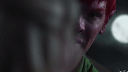 Кейра Николь трахается с Питер Пеном