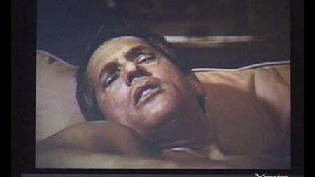 Застал дочку за мастурбацией и наказал членом