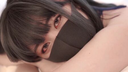 Секс с японкой в маске - боится коронавируса