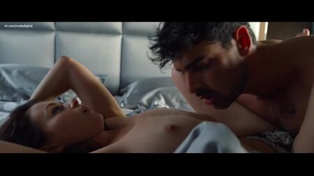 Anna-Maria Sieklucka Nude - 365 dni (2020) Watch Online / Анна Мария Секлюцкая - 365 дней