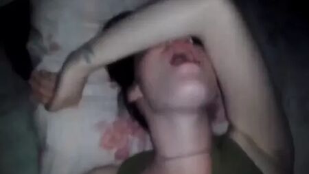 Hot White Girl Creams On Arab Dick