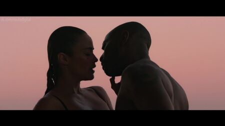 Paula Patton - Traffik (2018) HD 1080p Nude? Hot! Watch Online