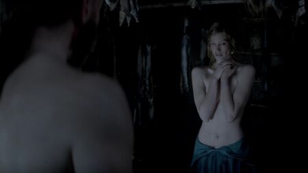 Alyssa Sutherland Nude - Vikings (2015) s03e04 (1080p) Watch Online / Алисса Сазерленд - Викинги