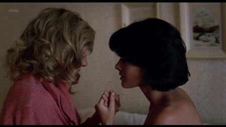 Helen Shaver, Patricia Charbonneau Nude - Desert Hearts (US 1985) 1080p