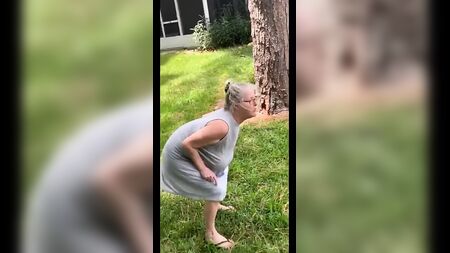 Saggy Tits Braless Granny