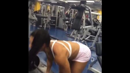 SUELEN BISSOLATI - Wellness Athlete Best Leg Exercises to Build Strong Quads Hamstrings | Brazilian Girls braziliangirls