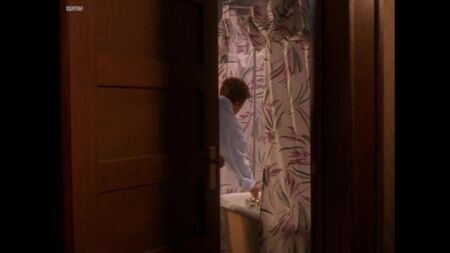 Malinda Williams Nude - Soulfood S01E10 (2000)