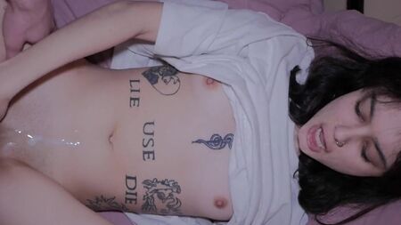 Кульминация на животик