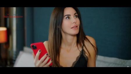 Defne Samyli - Sol Yanim 2020 S01E0203