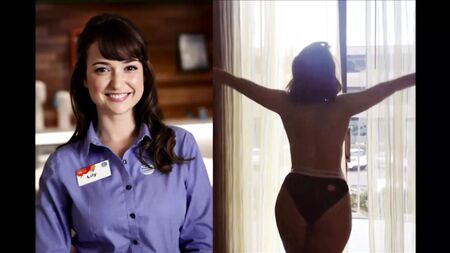 Milana Vayntrub boob slip