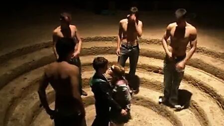 Maria Valverde, Melissa P. (Threesome erotic scene) MFM