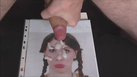 trixi tribut (don't trust the rabbit)