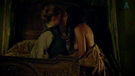 Jessica Parker Kennedy - Black Sails S01E01 (2014)