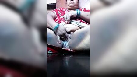 Telugu puku aunty like handjob