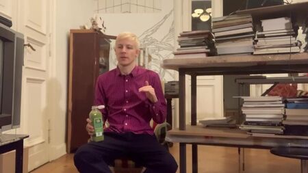 Pornhub bans downloads