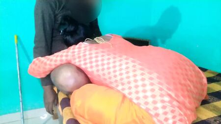 Padosan ki ladki ki tight choot maari