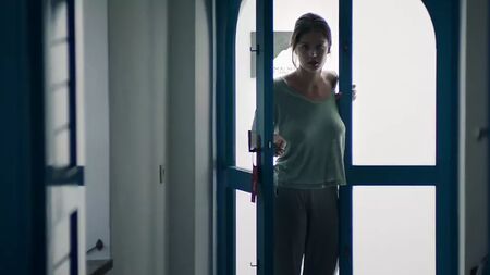 Virginie Efira Nue dans Sibyl (2019)