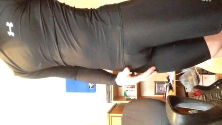 compression shorts bulge rub