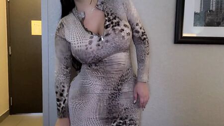 Cheats On His Wife With an Extremely Curvy Chick