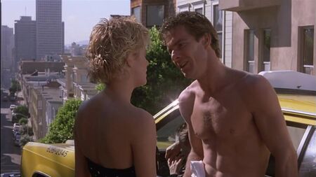 Dennis Quaid Naked in The Movie Innerspace