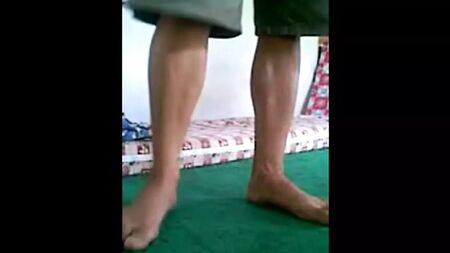 ngejek ama abang sayang.mp4