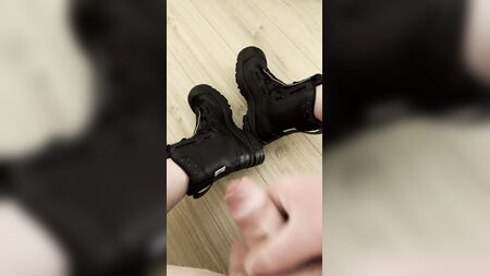 Wixxen auf meine neuen HAIX Airpower XR1