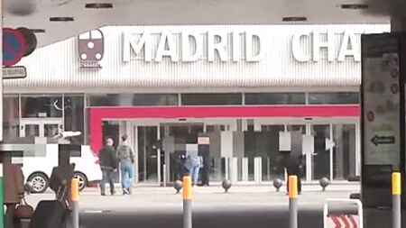 Bachelor party! Two dudes hire and fuck a brunette stripper