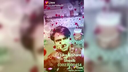 Pakistan karachi hot boy looking a sex partner