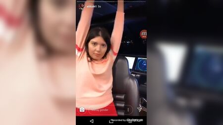 Nihal Candan siyah kilot