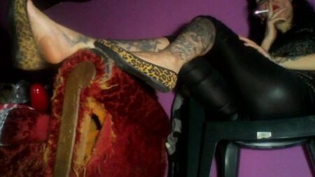 MISS WAGON - DANDLING, SMOKING, BALLERINE LEOPARDATE FETISH