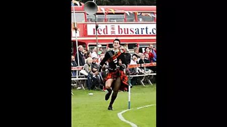 Men In Kilts Slide Show