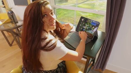 Милый, я же работаю, давай только по быстрому!