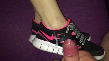 Nike Free Run 2.0 Shoejob Cumshot