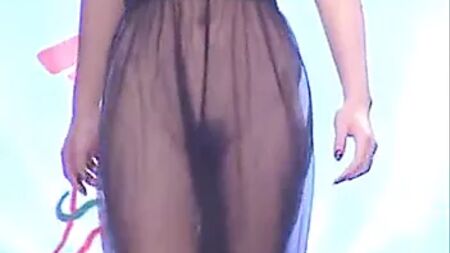 Topless Fashion Show - Taiwan