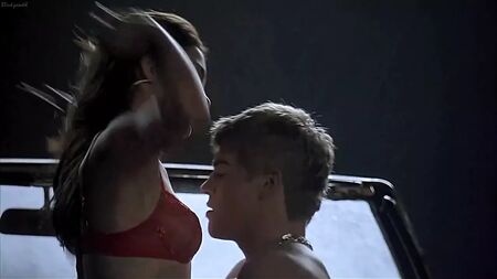 Anne Hathaway - Havoc (2005)