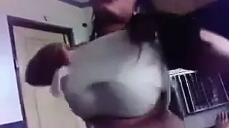 amber sex with her bf in hotel room Lahore