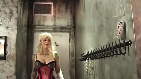 Broad punishes submissive dude on St. Andrew’s cross