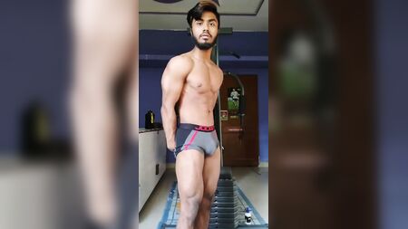 Gym boy desi