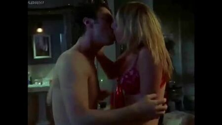 Sarah Chalke Scrubs Love Scene