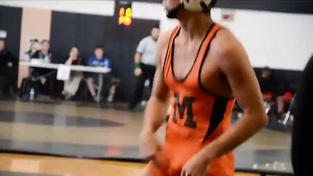 Str8 college wrestling bulge