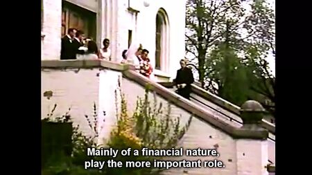 Retro Rodox short: Bride comforters