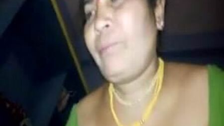Desi mature aunty