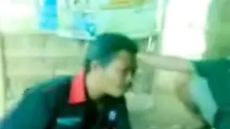 indonesia- bokep grepe digubug rame2