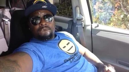 Cute Black Guy Self Facial Cumshot in Car
