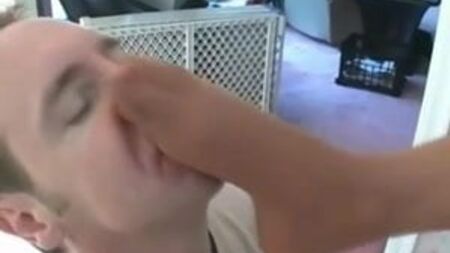 HOOTERS PANTYHOSE WORSHIP