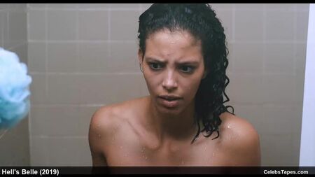 Da Leigh & Jaiden Thompson nude shower scenes