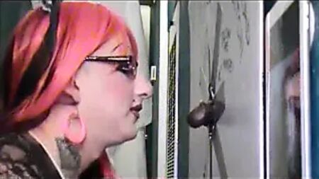 CD TV SUCKS HUGE BBC AT GLORYHOLE