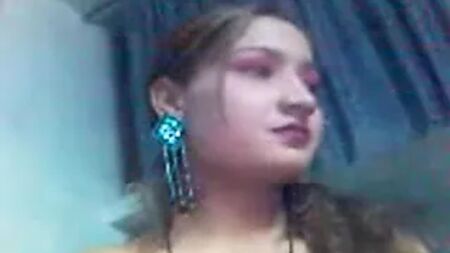 Real Sexy Pakistani Prostitute Hira Exposed By Her Client