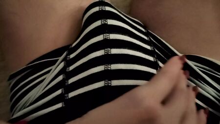 Teen gives quick handjob, letting my brother cum in two minutes