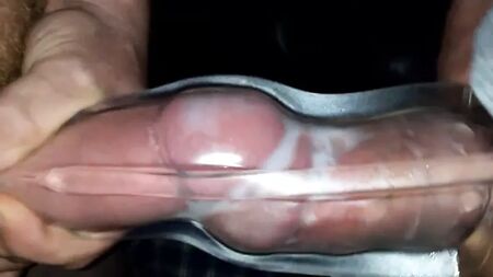 Two Buds Creampie a Fleshlight